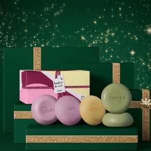 Tododia Bath & Body Set - Pink, Yellow, Green